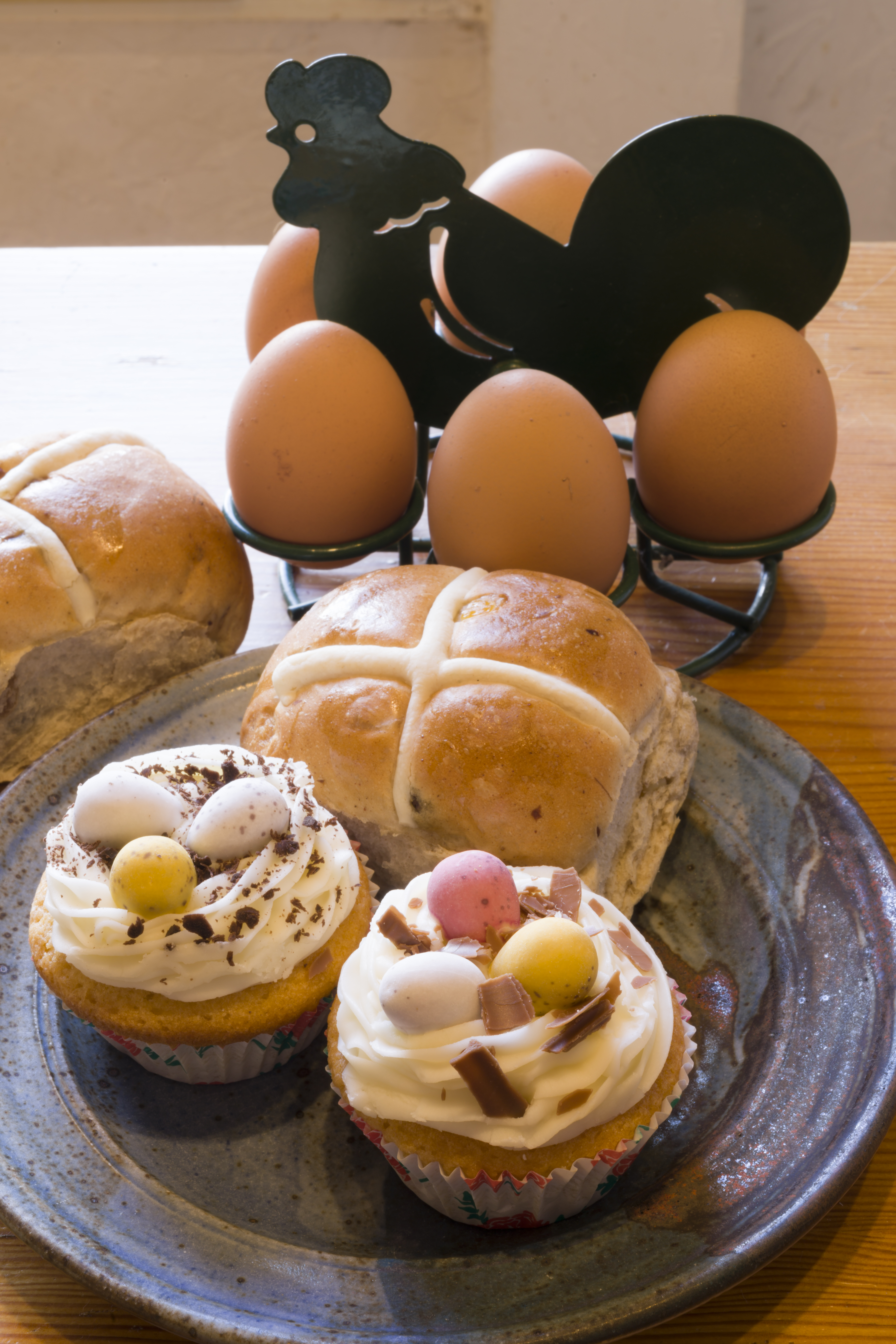 easterbuns4-50f22.jpg