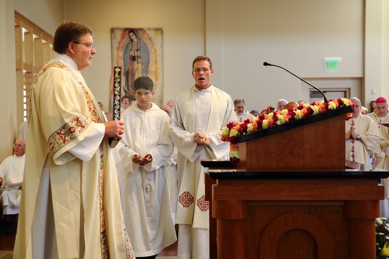 Archbishop_25y_Bishop_y_75y_Birthday_03Jul2015_0165 [800x600].JPG