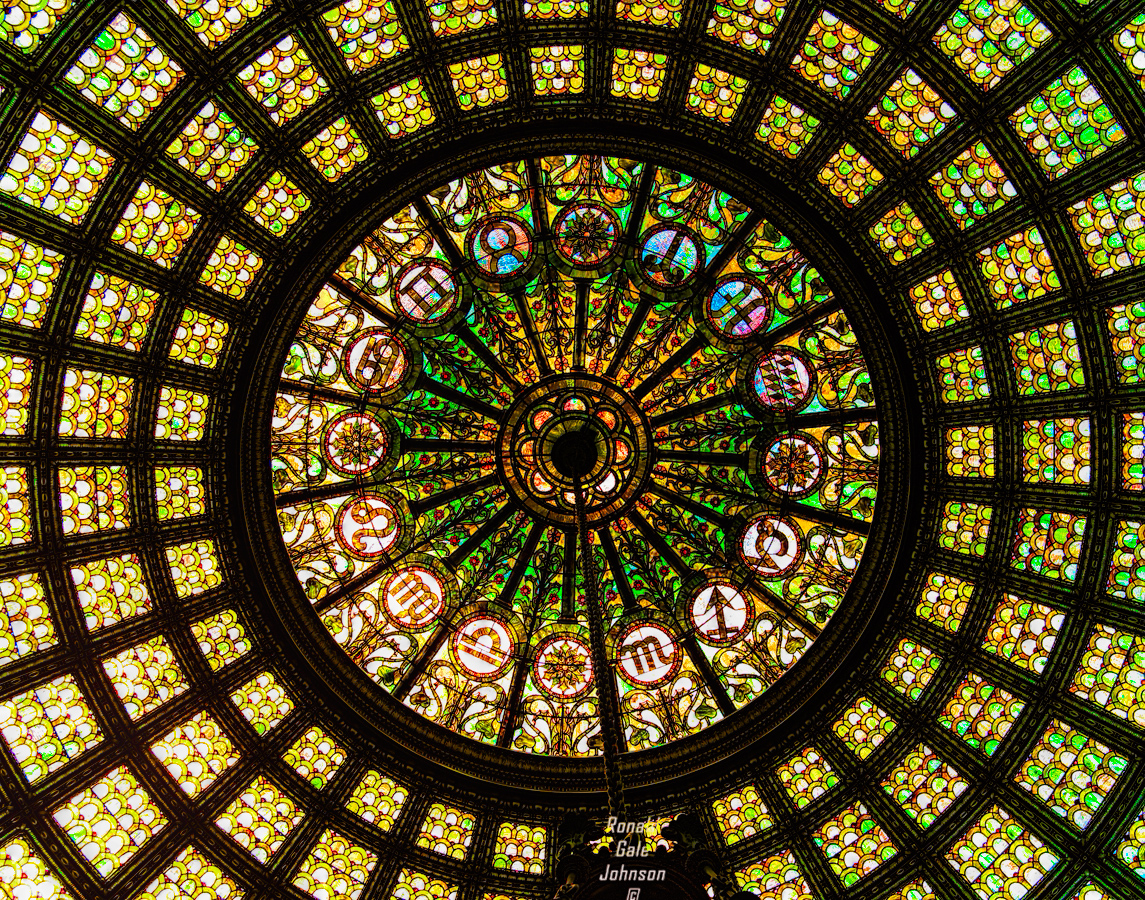 Chicago Cultural Center - Tiffany Dome - 38 foot diameter - Largest in the World
