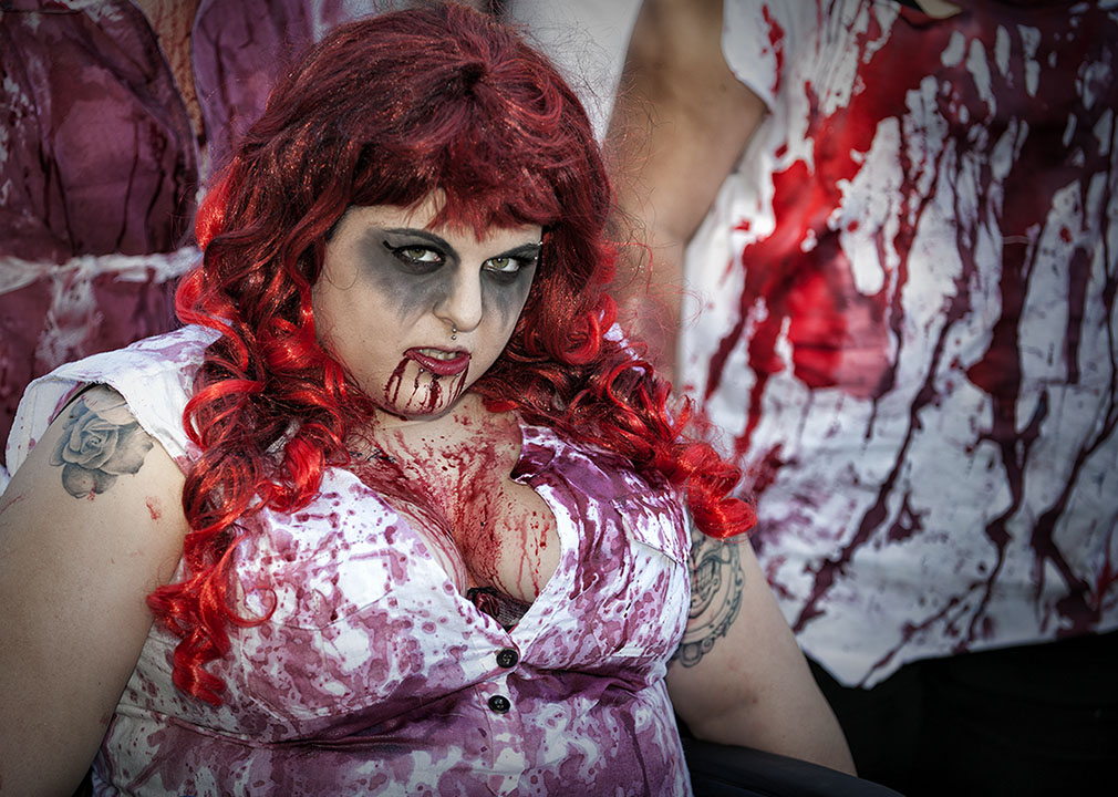 Zombie Shuffle 2013_D3D7858s.jpg