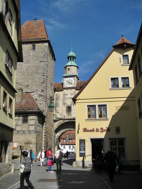 Rothenburg ob der Tauber. Markus Tower and Roder Arch