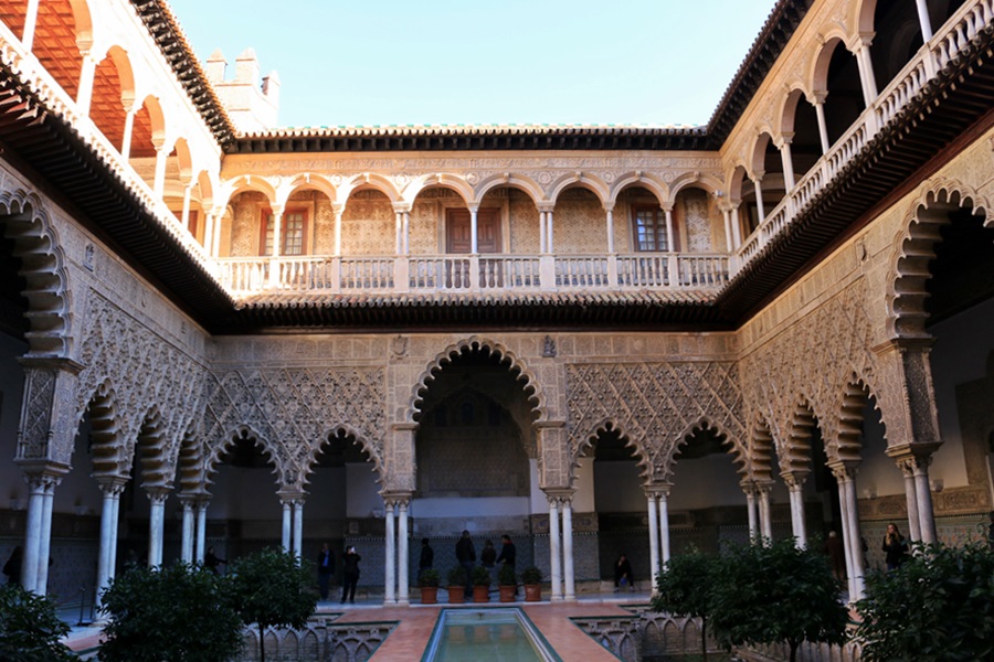 Reales Alczares. Patio de las Doncellas