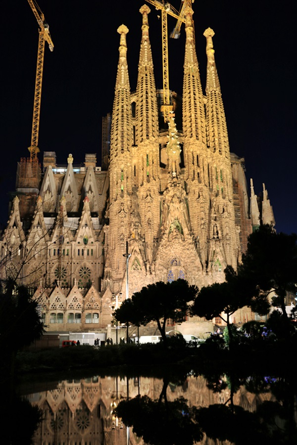 La Sagrada Família photo - joseantonio photos at pbase.com