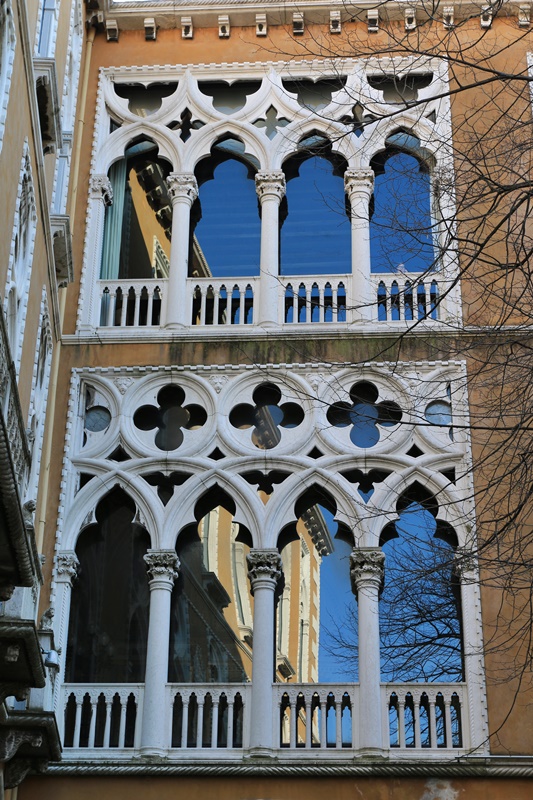 Palazzo Cavalli-Franchetti