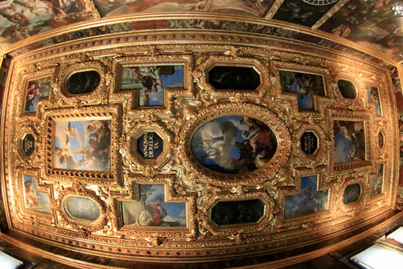 Palazzo Ducale. Sala del Collegio