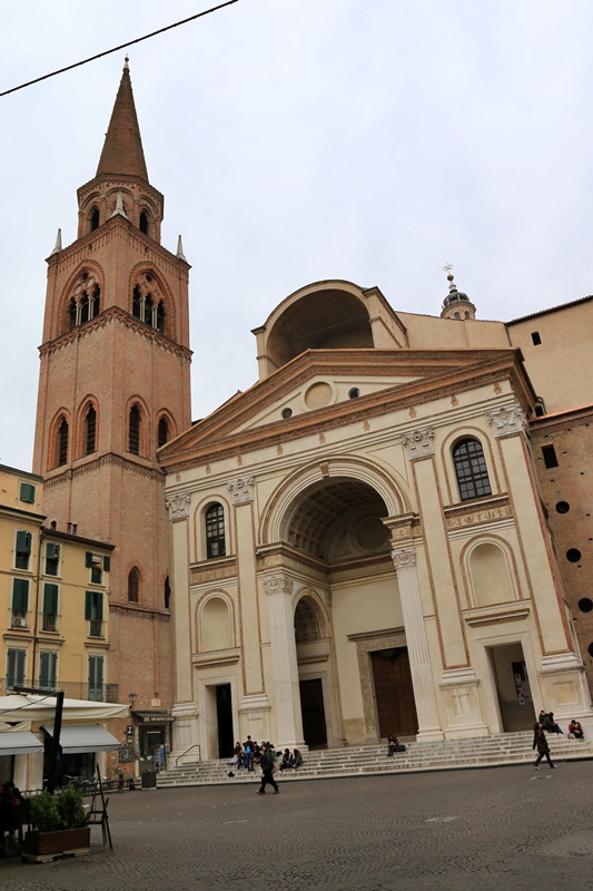 Mantova. Basilica di SantAndrea