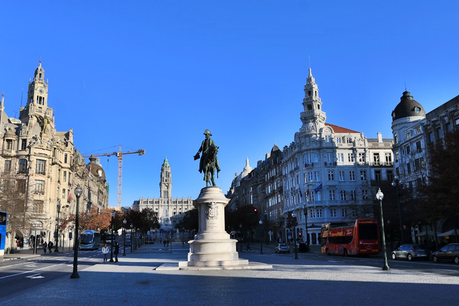 Porto. Avenida dos Aliados