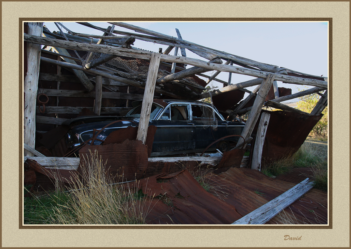 Old Ford Falcon 