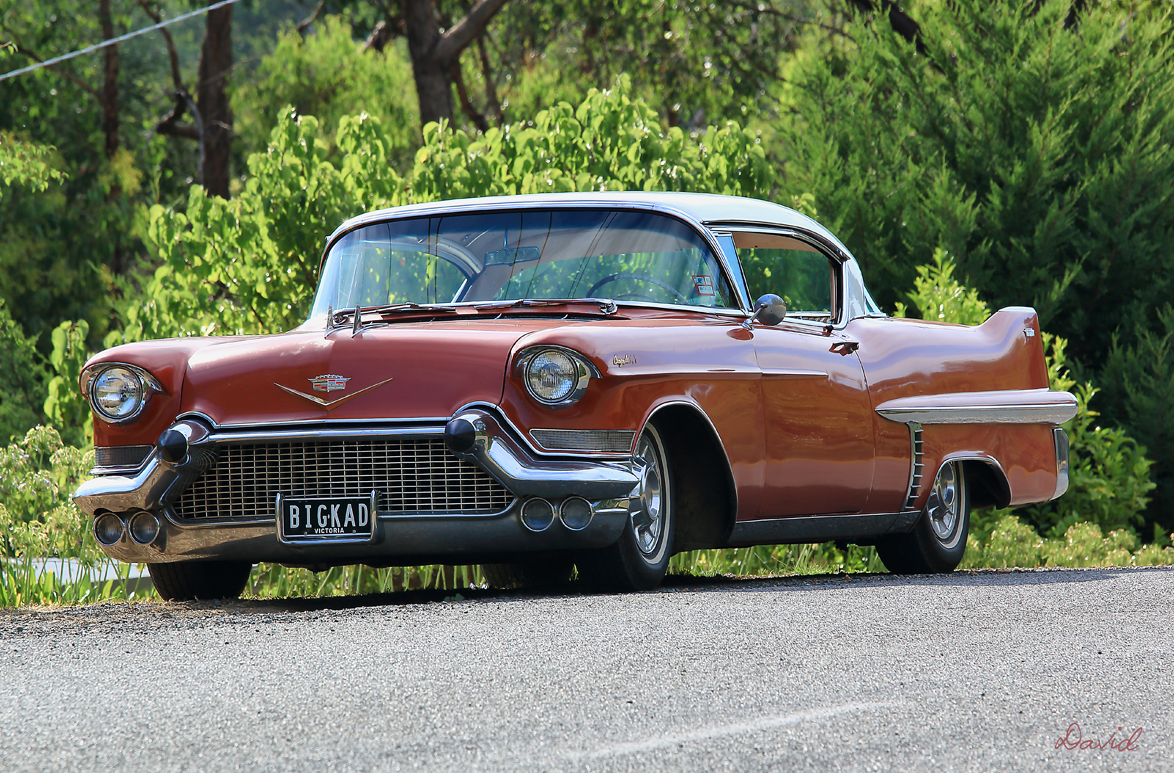 Cadillac Coupe Deville 1957