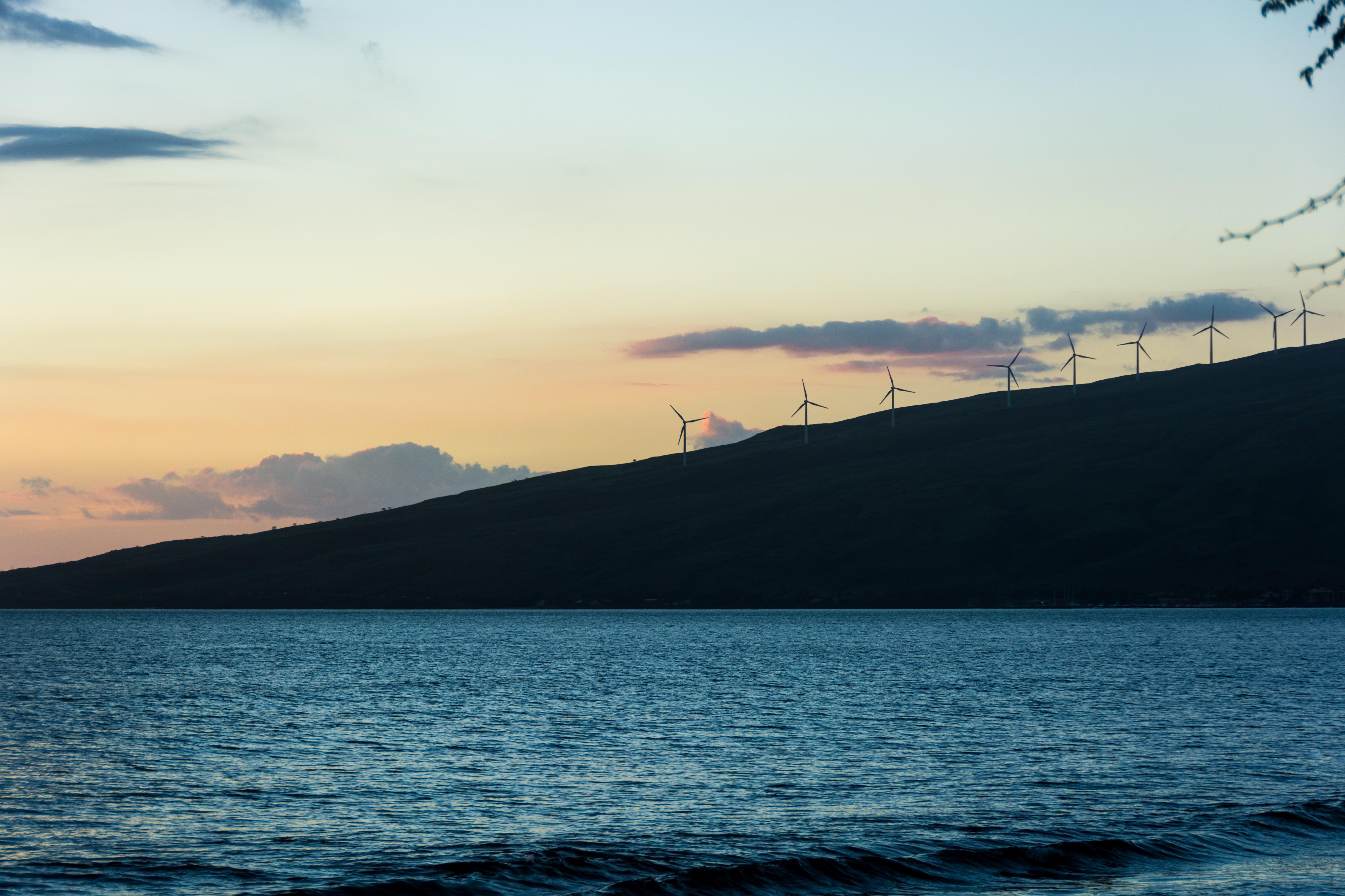 2739 Windmills above Maalaea Bay