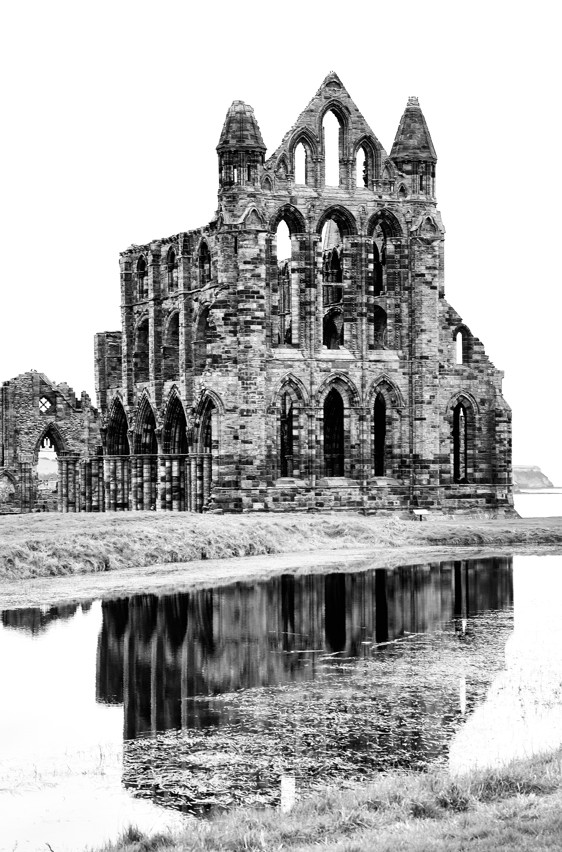 Draculas Ruin: Whitby Abbey B&W