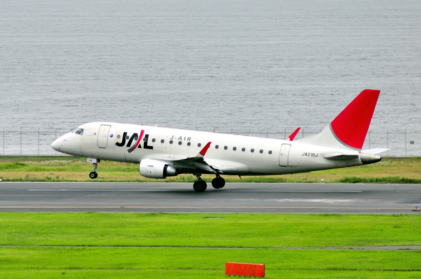 JAL EMB-170, JA216J, Unbalanced TO