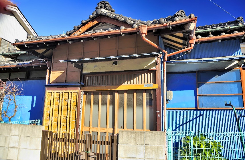 Old Blue House That Refuses To Go