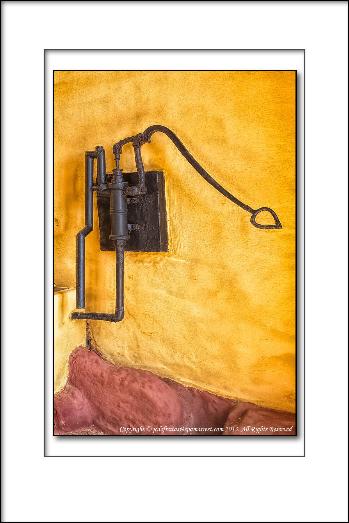 2013 - Water Pump - Fortaleza de Santiago - Funchal, Madeira - Portugal