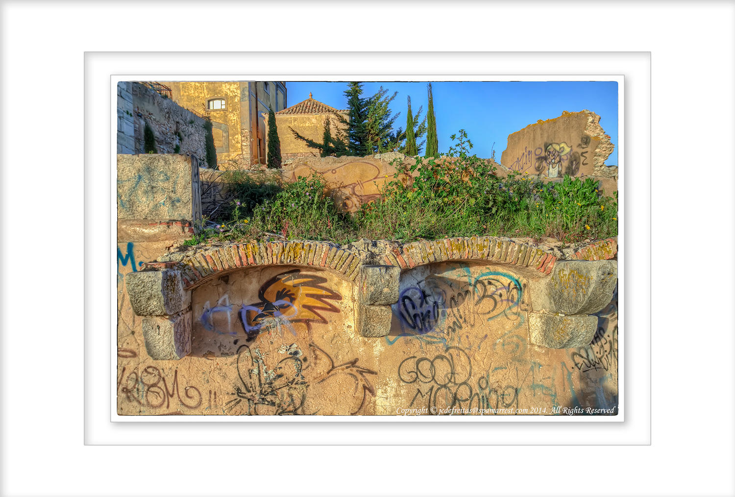 2014 - Outside of the Castle Walls - Faro, Algarve - Portugal