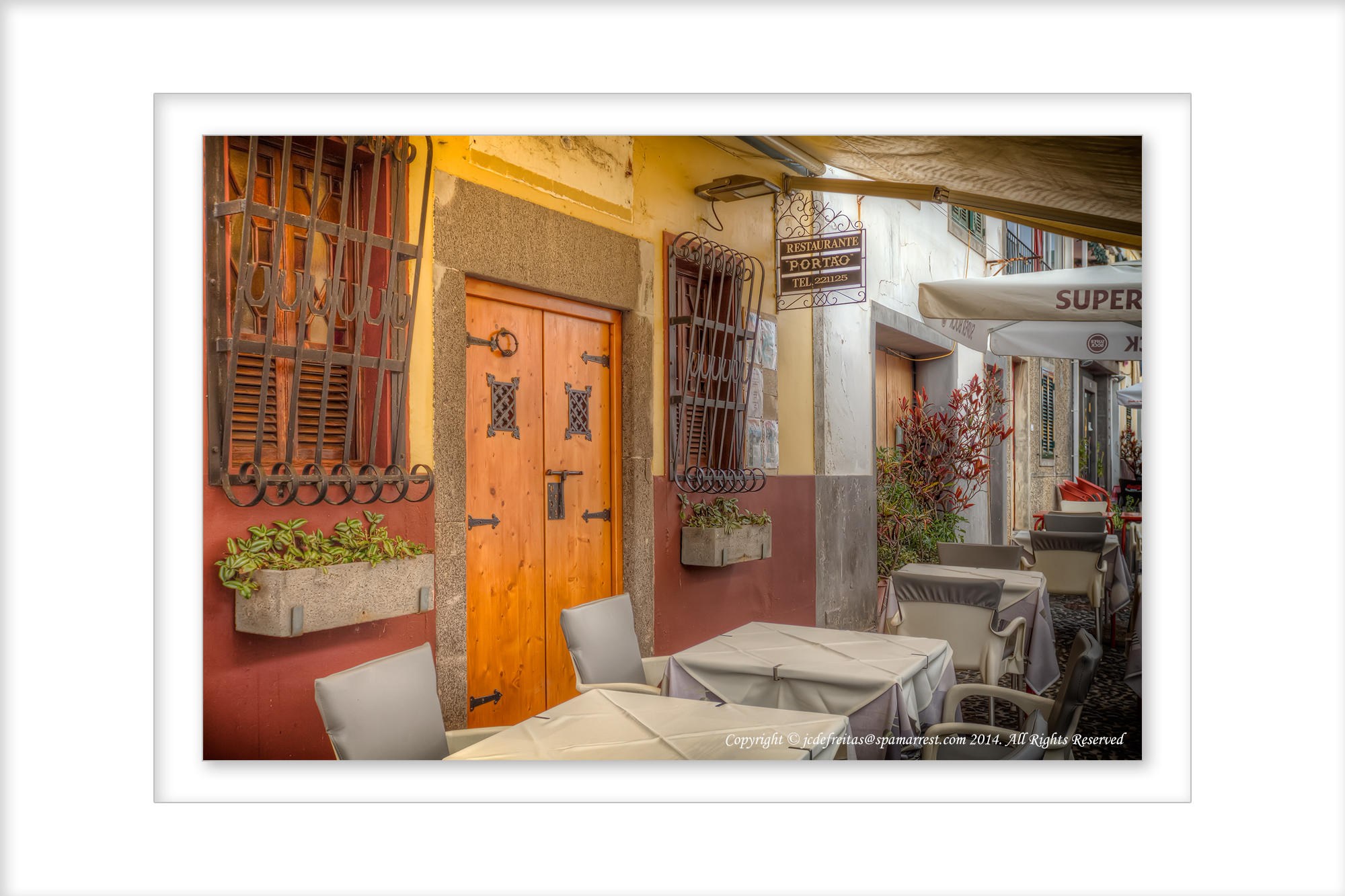 2014 - Rua Dom Carlos I - Funchal, Madeira - Portugal