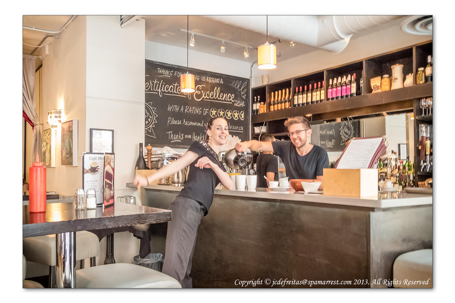 2014 - Hanks Café - Toronto, Ontario