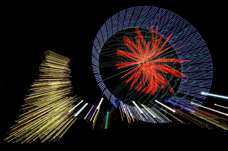 January 2017 - Long Exposure - Ferris Whirl - Dennis Hedberg