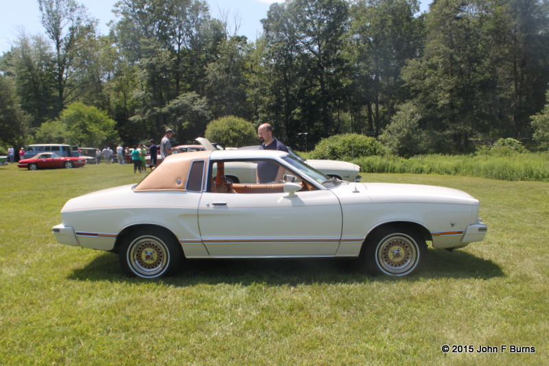 1978 Ford Mustang II Ghia V8