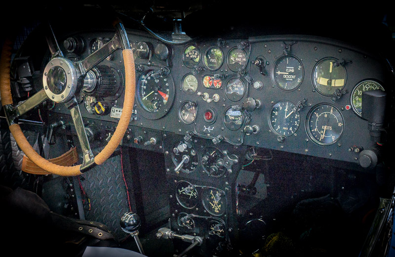 Ian FaulksAero: cockpit instruments