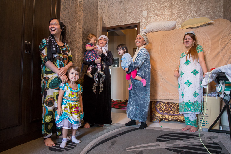 Women holding kids - Dushanbe
