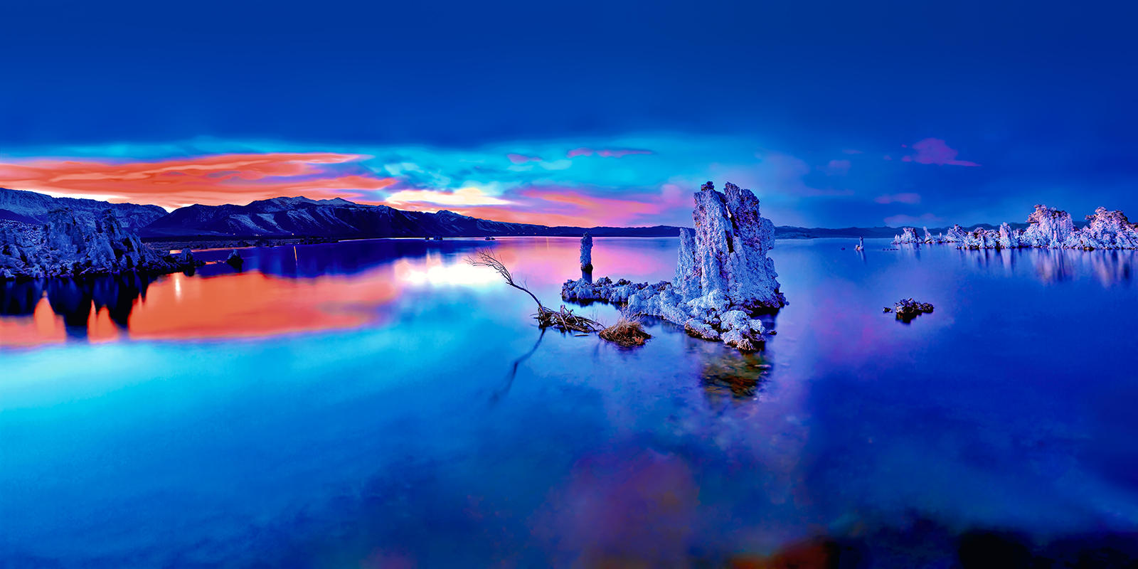 Mono Lake At Dusk