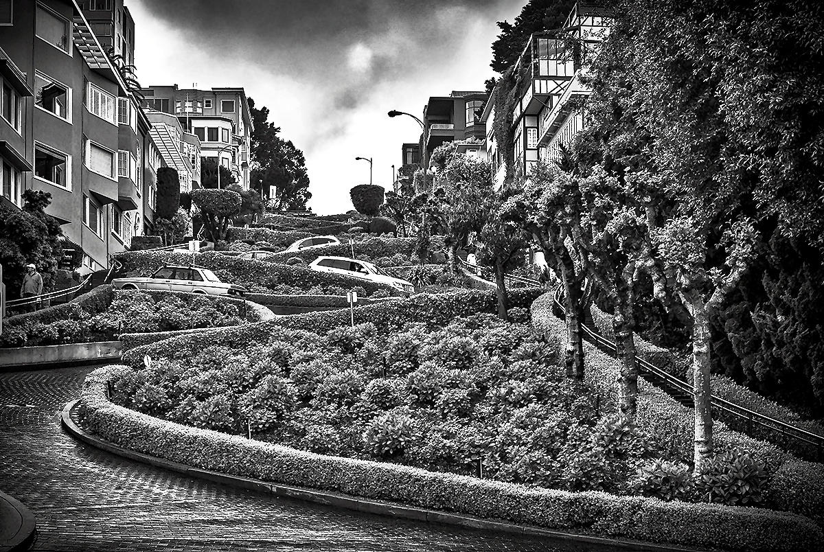 Lombard St.