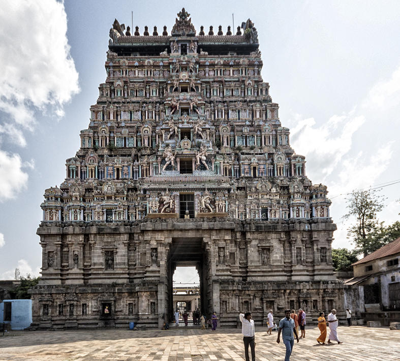 GOPURAM DUN GRAND TEMPLE DE TANJORE