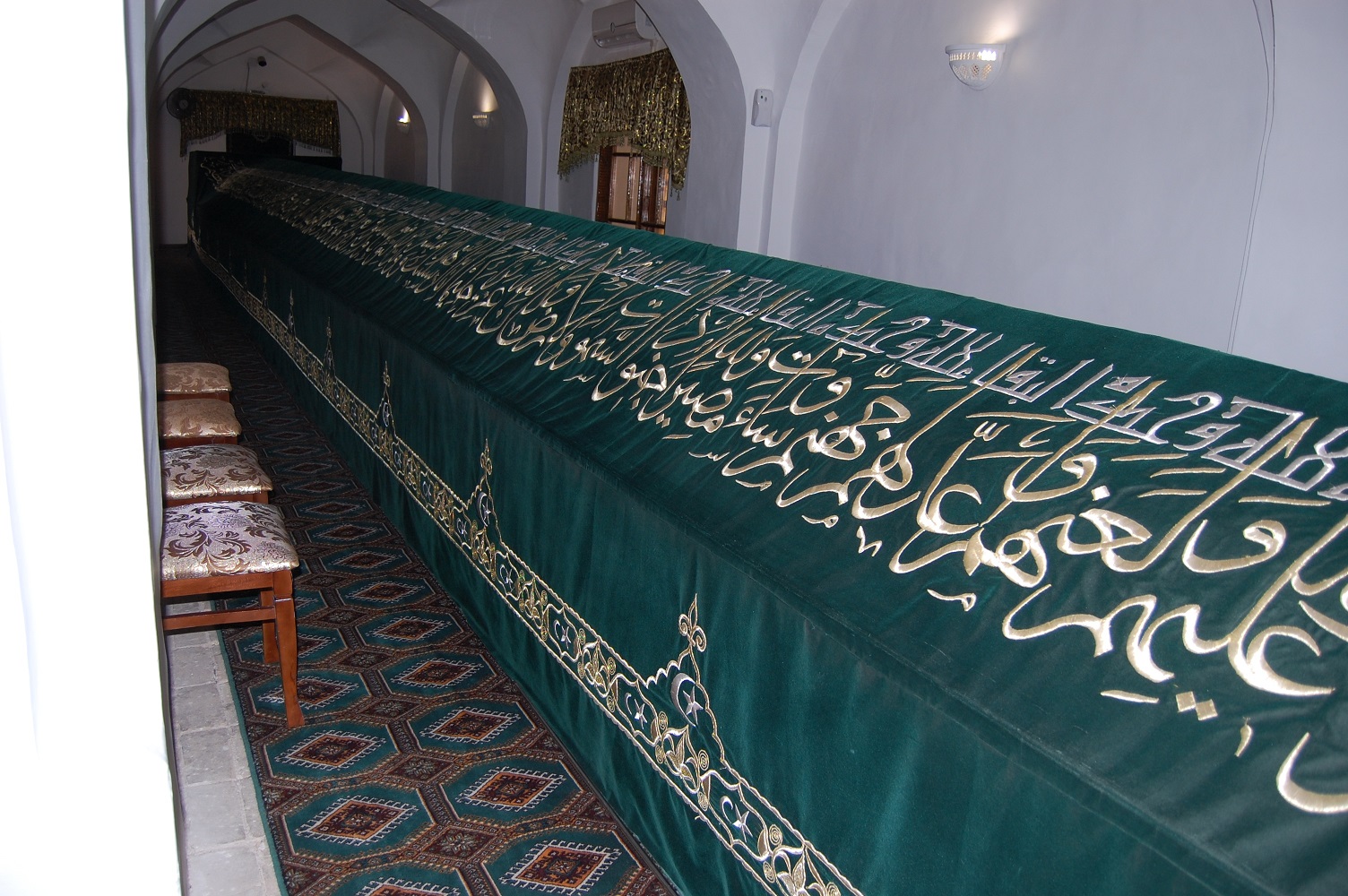 The mausoleum of Khoja Daniar (Daniel) 
