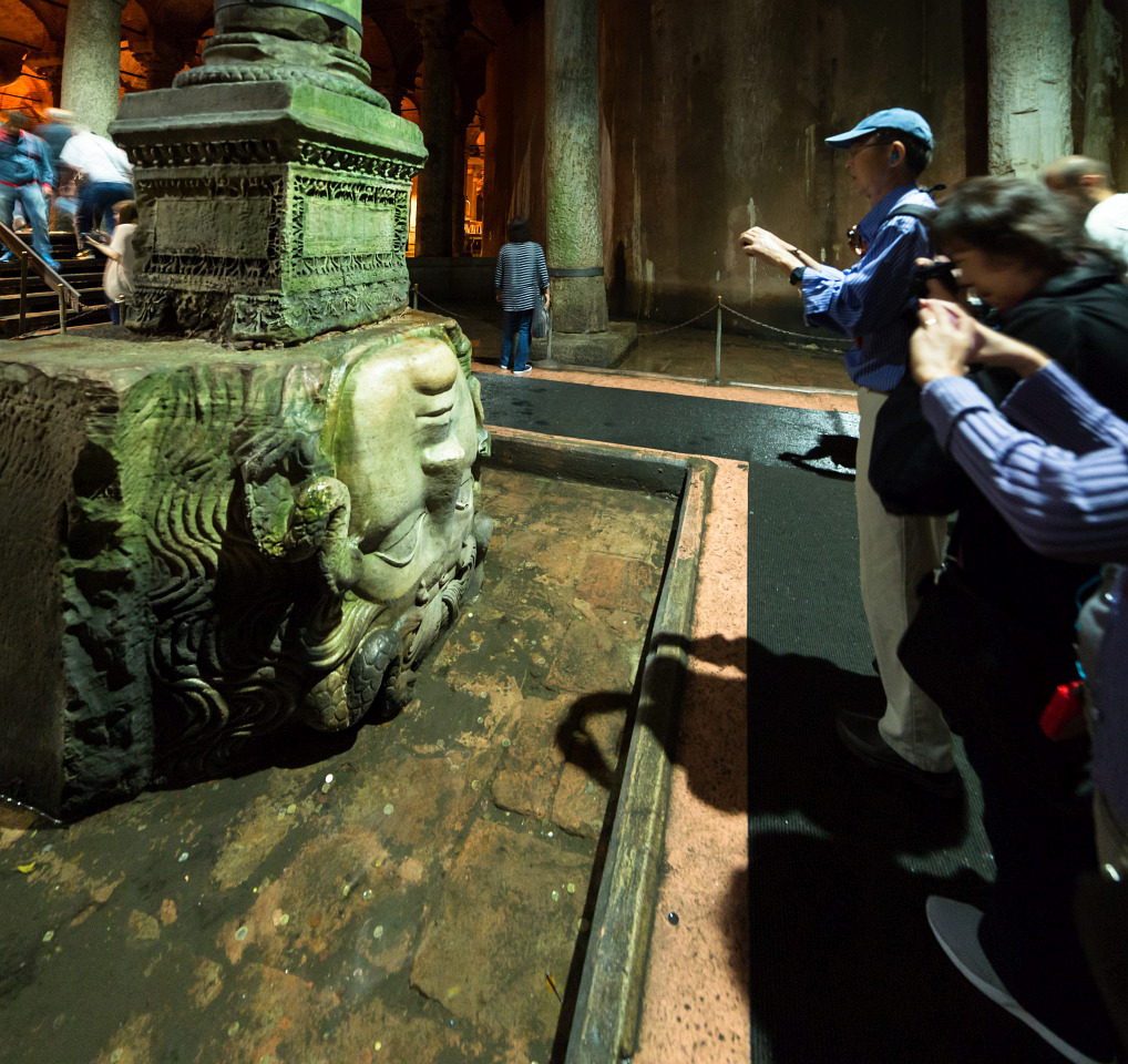 Medusa Head Pillar