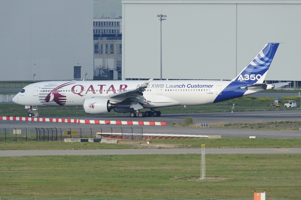Airbus Industries Airbus A350-900 F-WZNW Qatar launch customer 