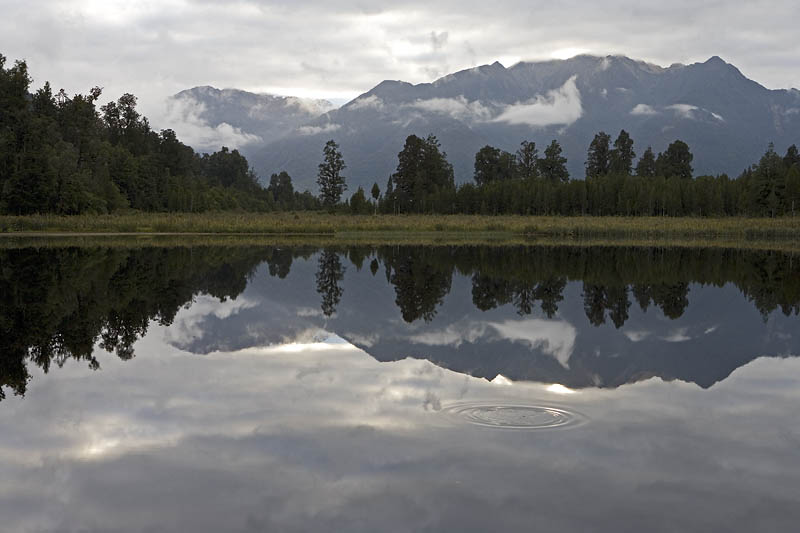 Lake Matheson, New Zealand South Island