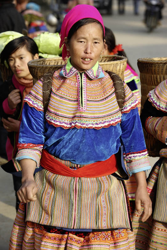 Sapa, on the way to the market