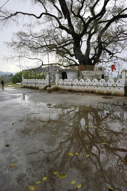 Lankatilake Temple, near Kandy