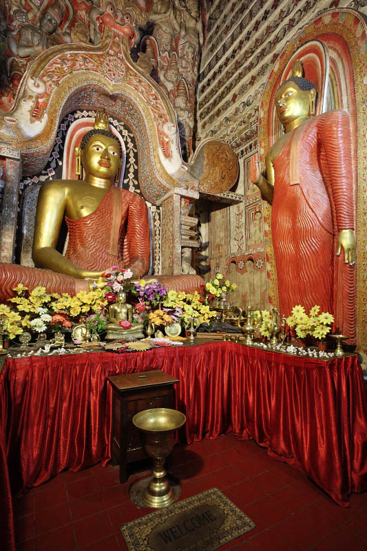 Lankatilake Temple, near Kandy