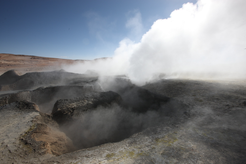 Reserva Eduardo Avaroa, Sol de Maana Geyser Field