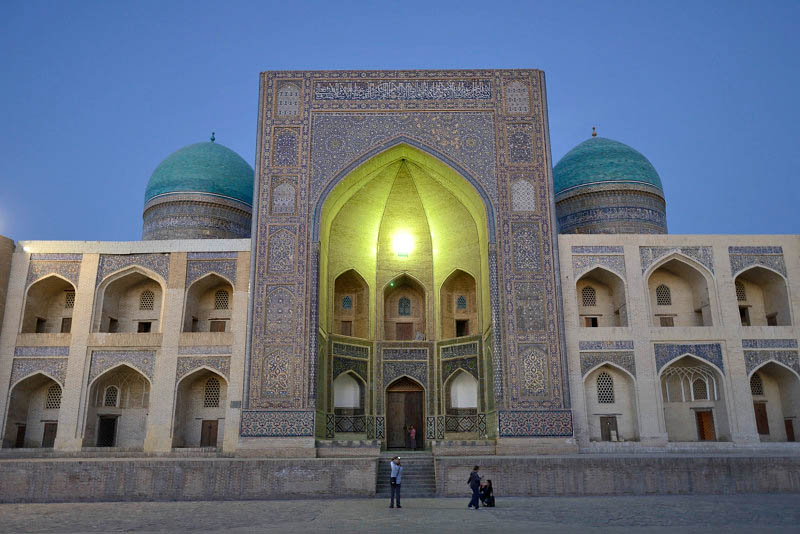 Bukhara, Mir-i-Arab Medressa
