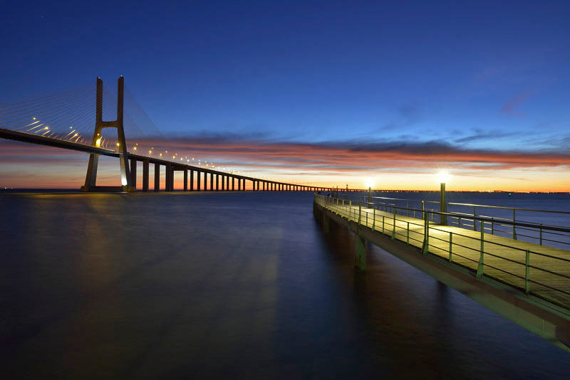Pier and Vasco da Gama Bridge