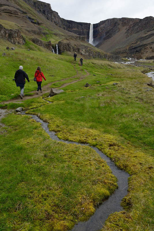 Trail to Hengifoss