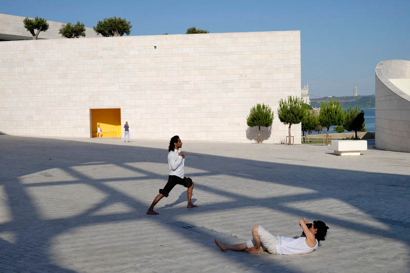 Yoga photo session at Champalimaud Foundation