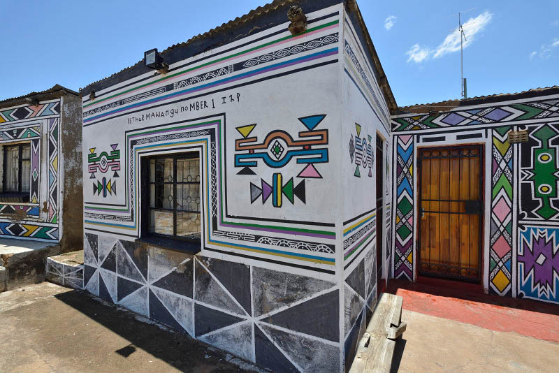 Kghobwana Cultural Village