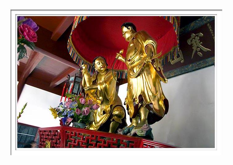Hanshan Temple - The Golden Statues