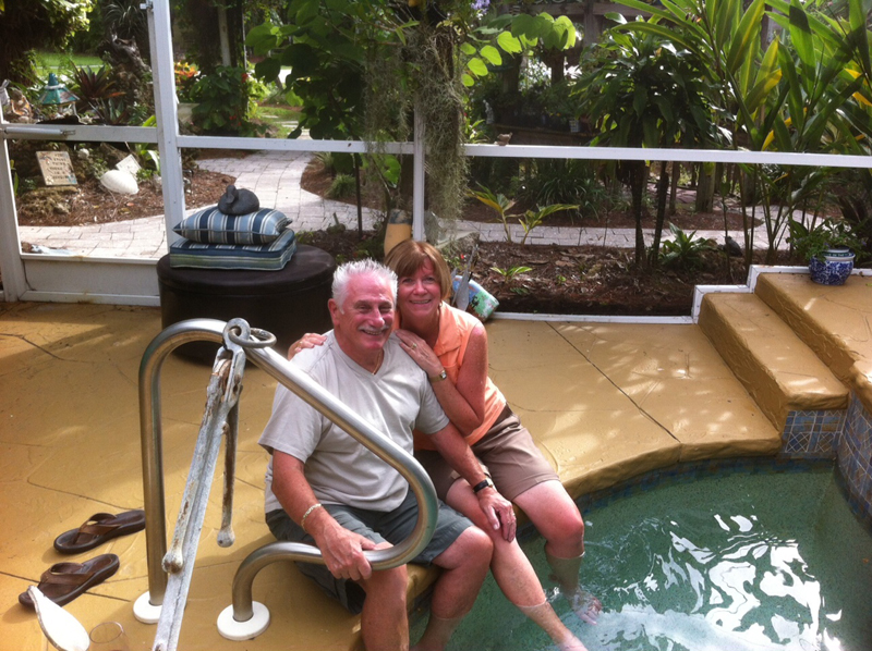 Bob and Kathy by the pool