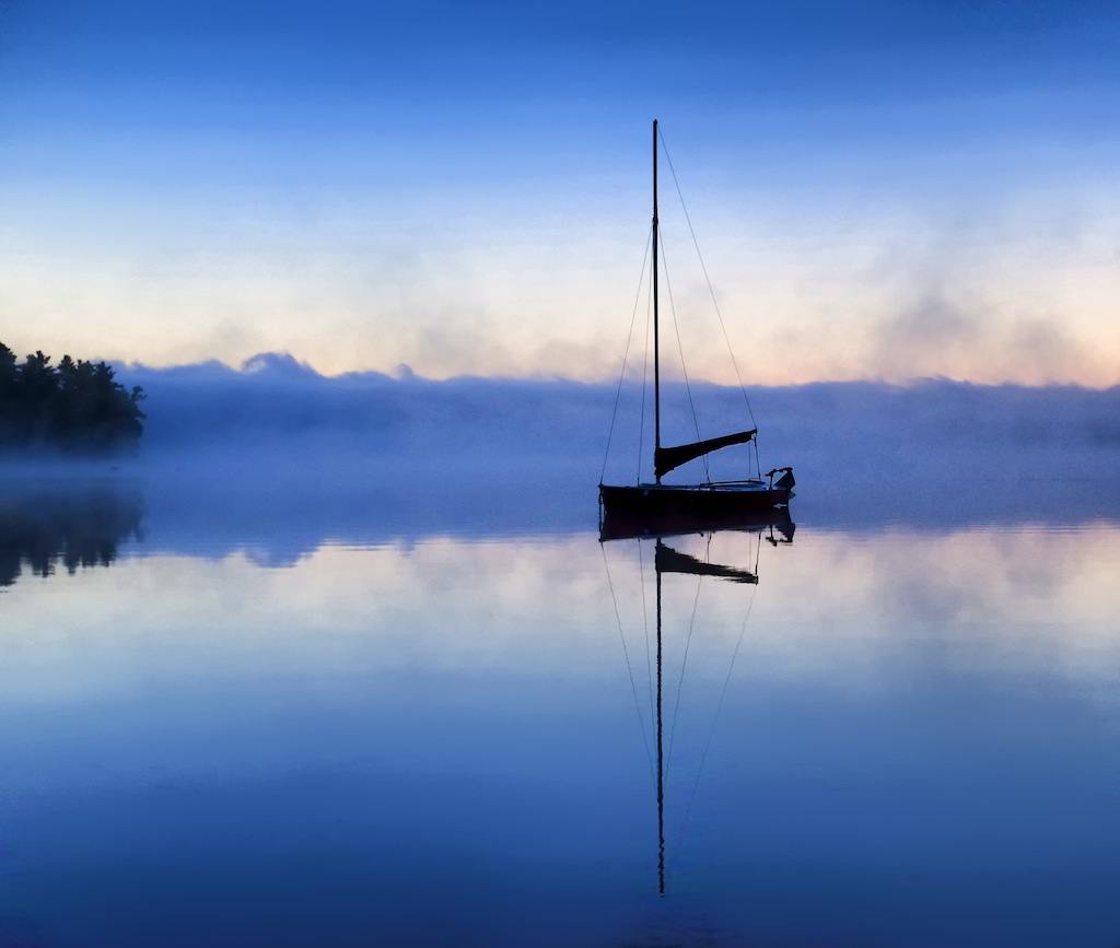 First light Lake Wentworth