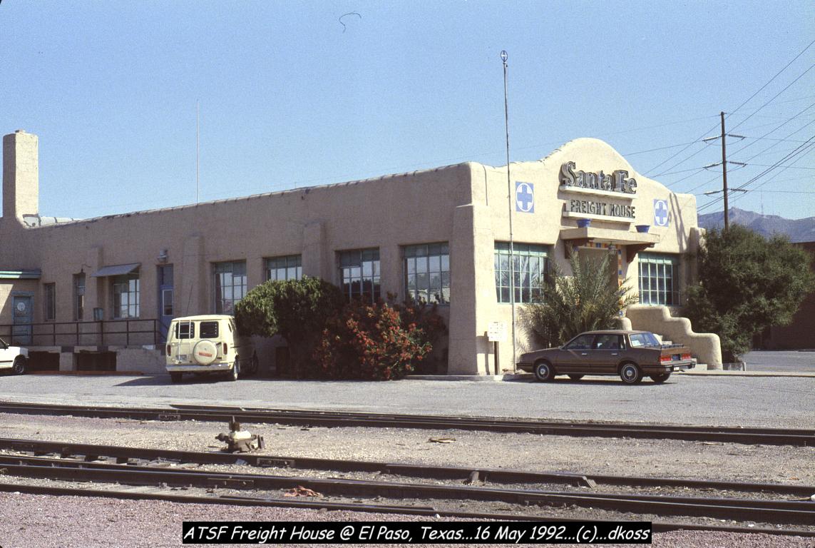 El Paso ATSF Freight House 002.jpg