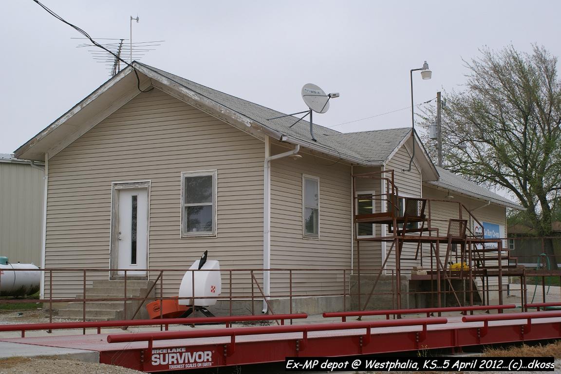 Ex- MP depot of Westphalia KS 001.jpg