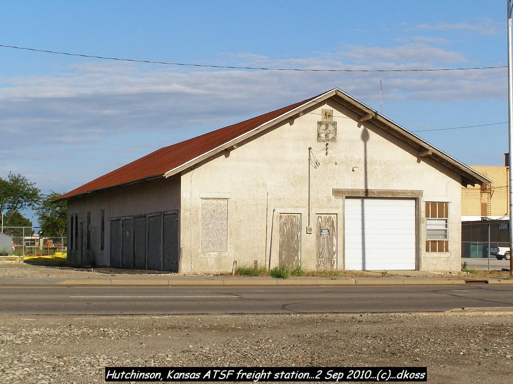 ATSF Freight Station in Hutchinson KS 001.jpg