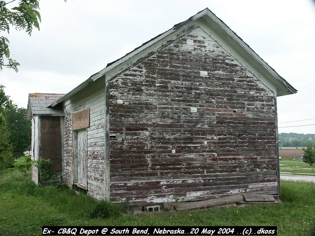 Ex-CBQ depot of South Bend NE 002.jpg