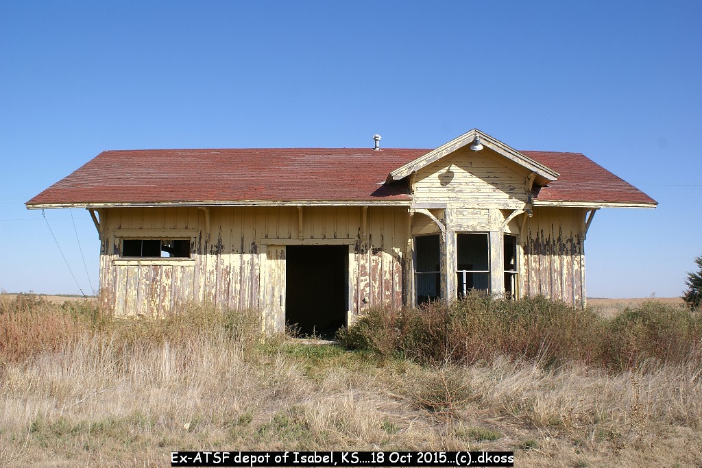 Ex-ATSF Isabel KS depot 004.jpg