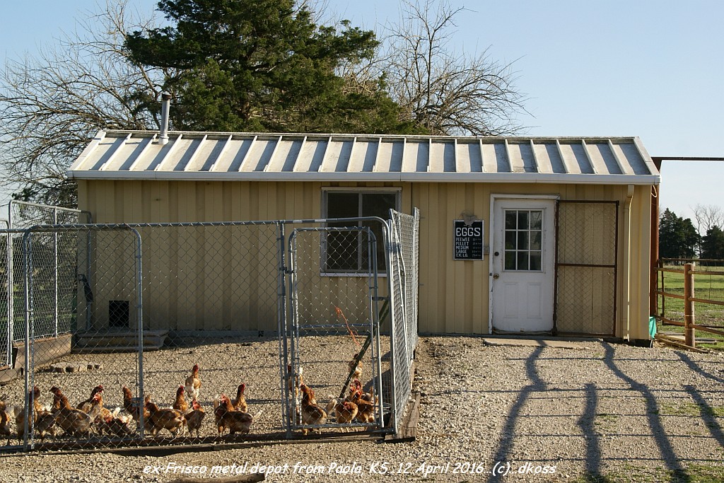 ex-metal depot of Paola KS -002.jpg